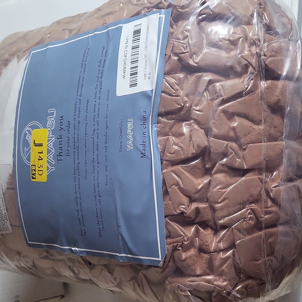 Chunky knit throw - Picture 2 of 2